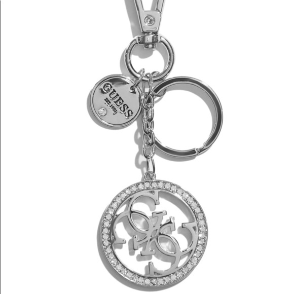 New GUESS Silver-Tone Quattro G Keychain - Picture 2 of 4